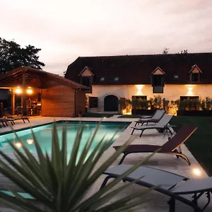 Les Noyers De Gaudelle Saint-Sozy