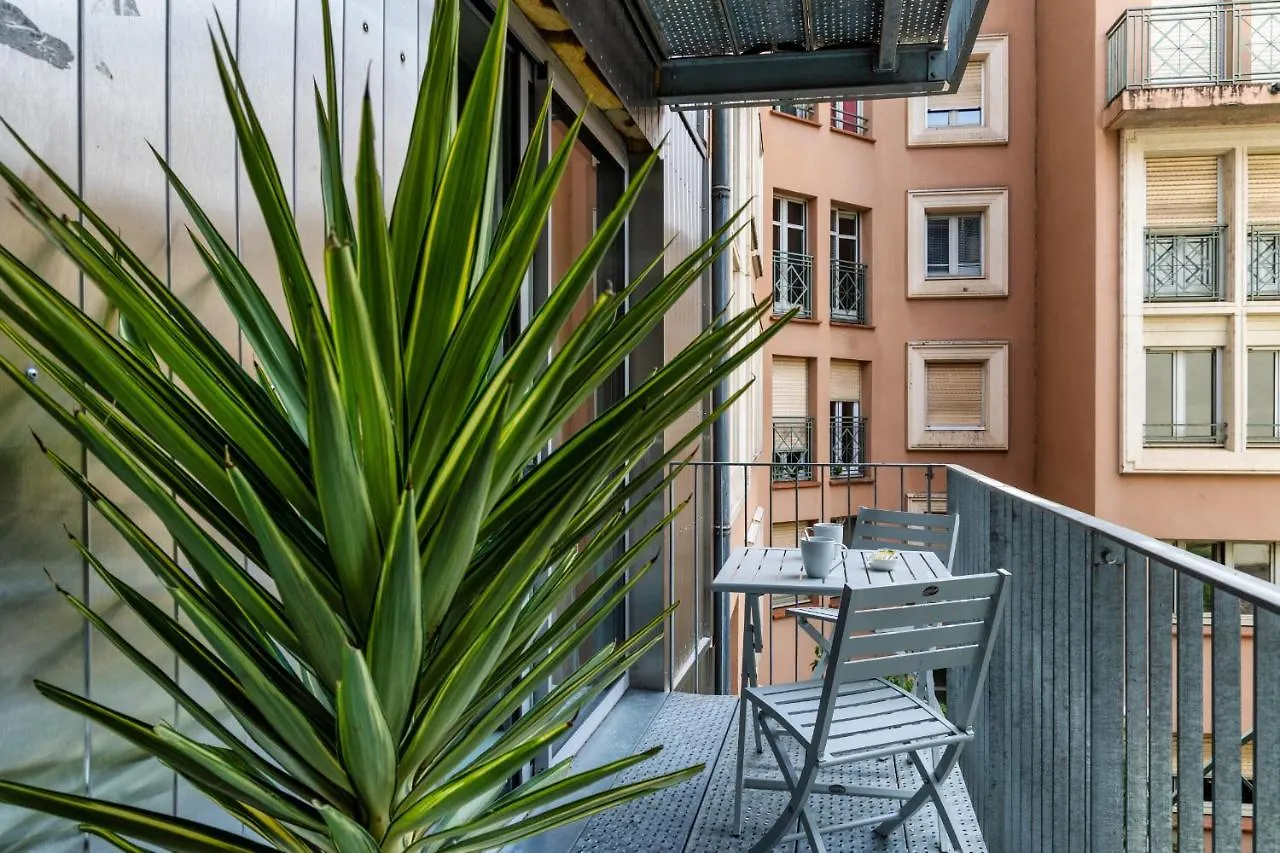 Appartement L'Inox à Toulouse 0*,